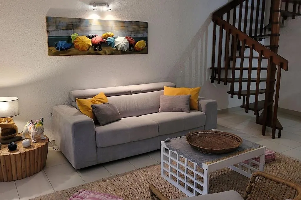 Apartmán Duplex Cosy Climatise Avec Piscine St Raphael Boulouris 0*, Boulouris-sur-Mer Francie
