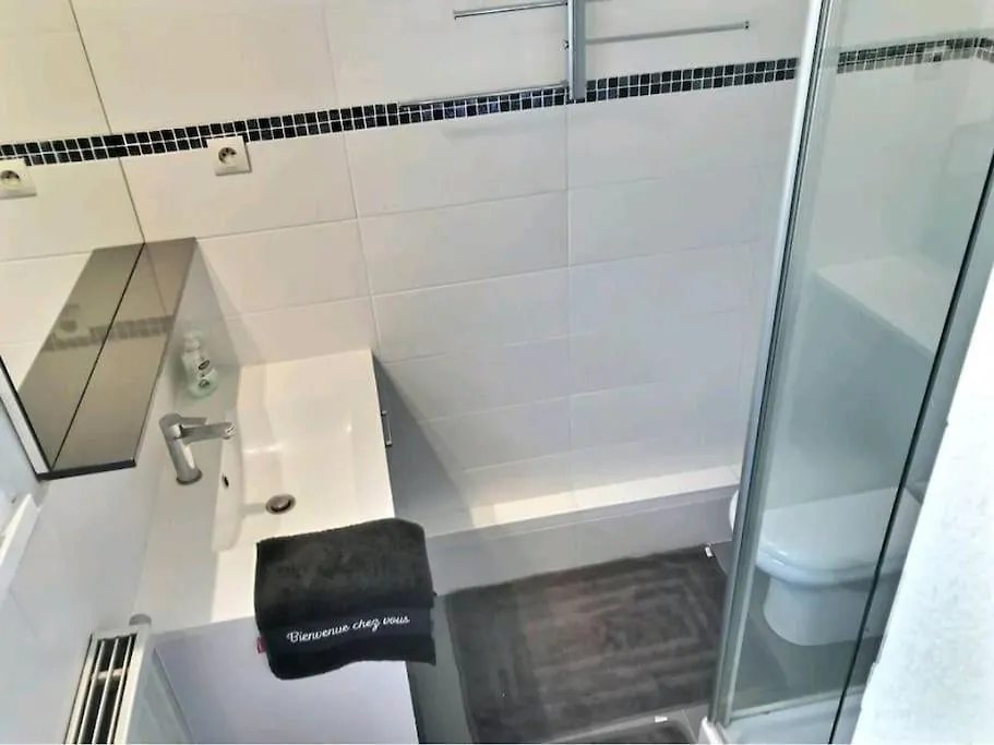 Duplex Cosy Climatise Avec Piscine St Raphael Boulouris Apartment Boulouris-sur-Mer